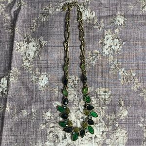 Green Stoned Costume Jewelry Necklace